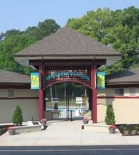 The entrance-way to Springbrook Pool.